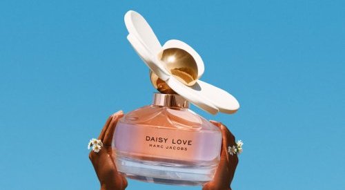 Coty fabrique ses premiers parfums avec de l'éthanol issu de carbone recyclé