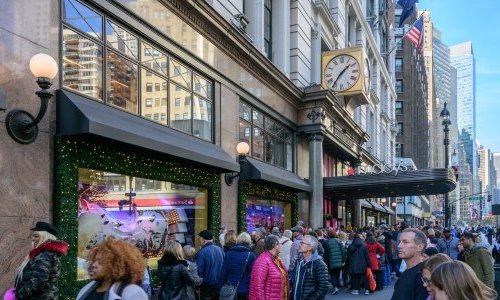 États-Unis : La quête de bonnes affaires assure le succès du Black Friday